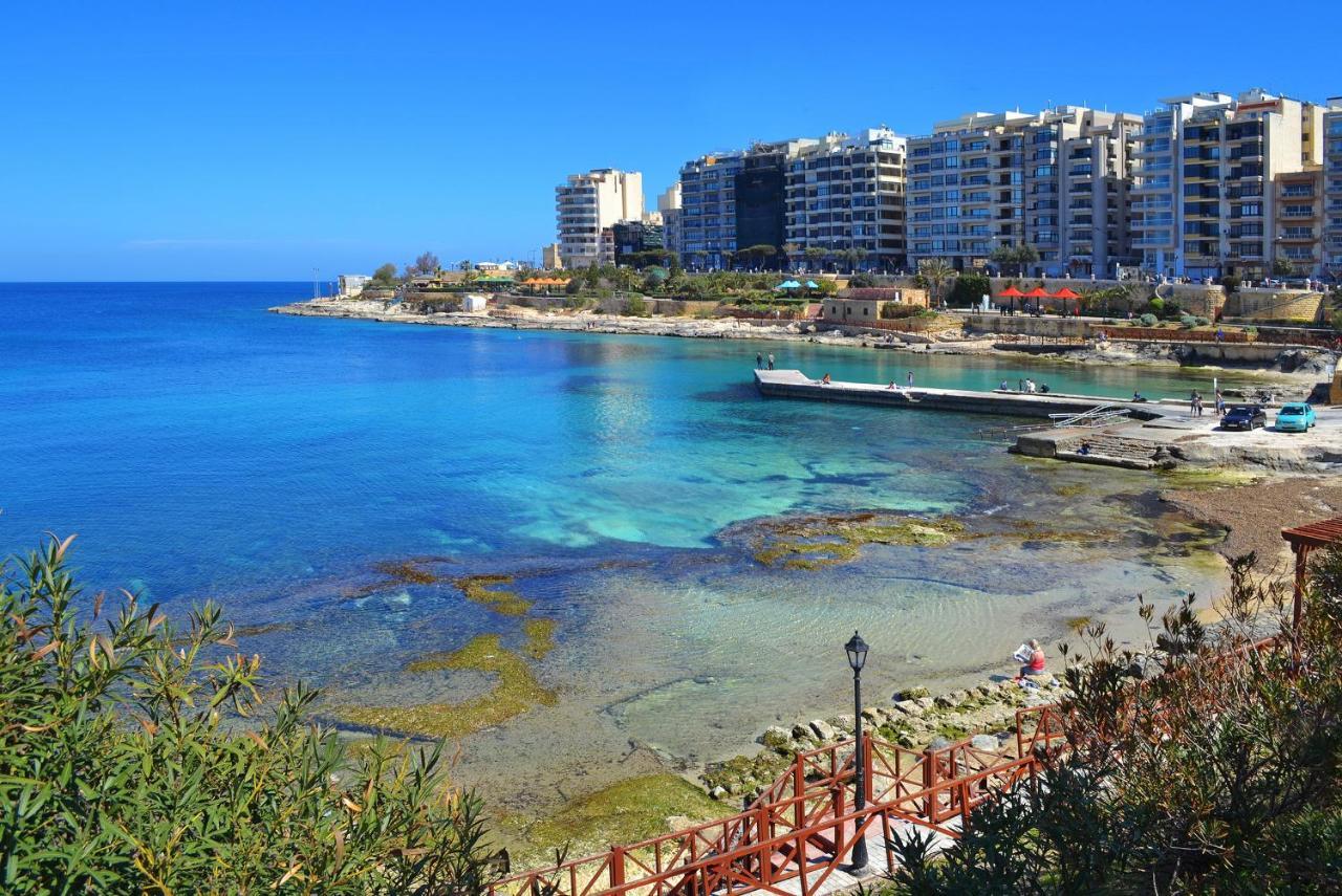 Modern Apartment In The Best Location, Perfect For Families Σλιέμα Εξωτερικό φωτογραφία