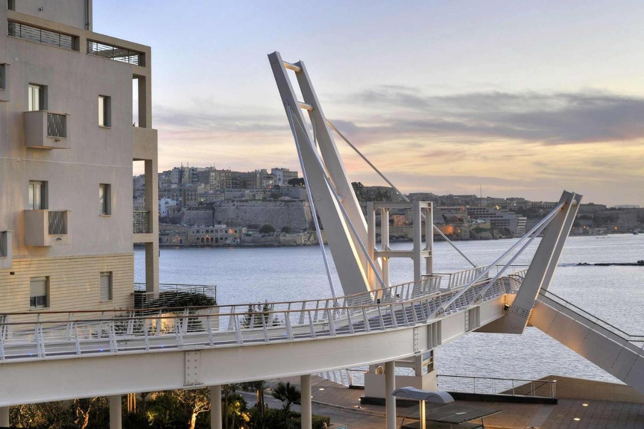 Modern Apartment In The Best Location, Perfect For Families Σλιέμα Εξωτερικό φωτογραφία