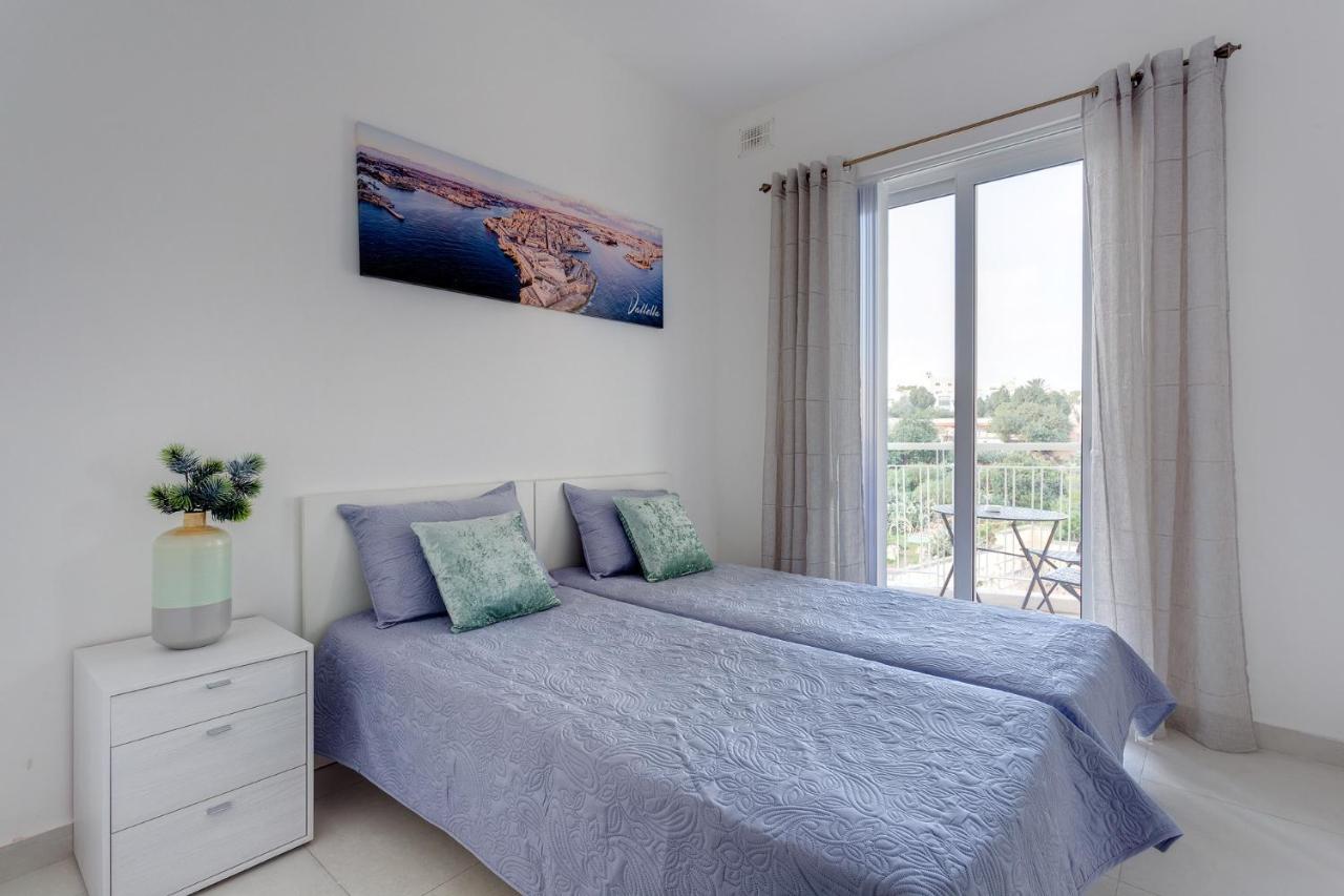 Modern Apartment In The Best Location, Perfect For Families Σλιέμα Εξωτερικό φωτογραφία